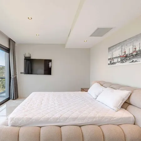 Stunning 5-bedroom With Panoramic View Of Marina 别墅 亚力卡瓦克